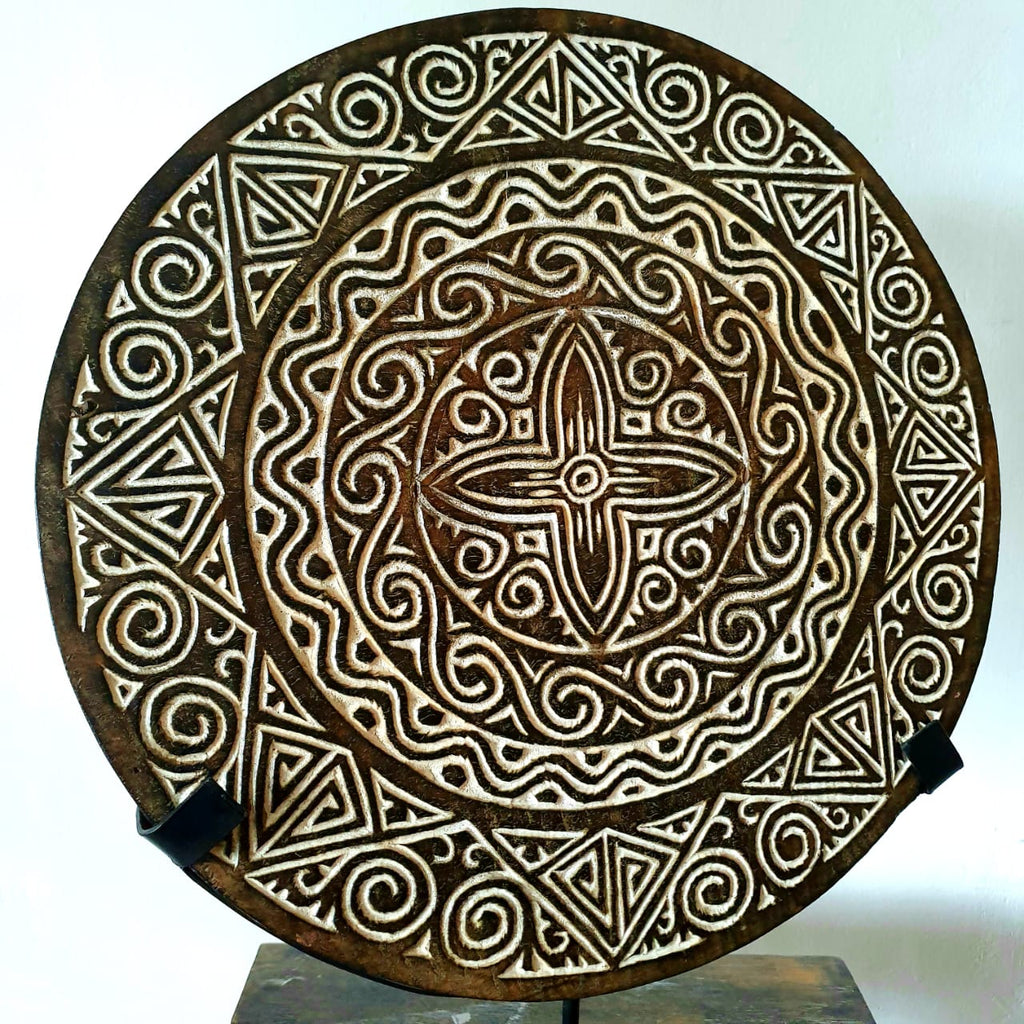 Medium Round Carved Tribal Wooden Plate With Stand – Canggu & Co