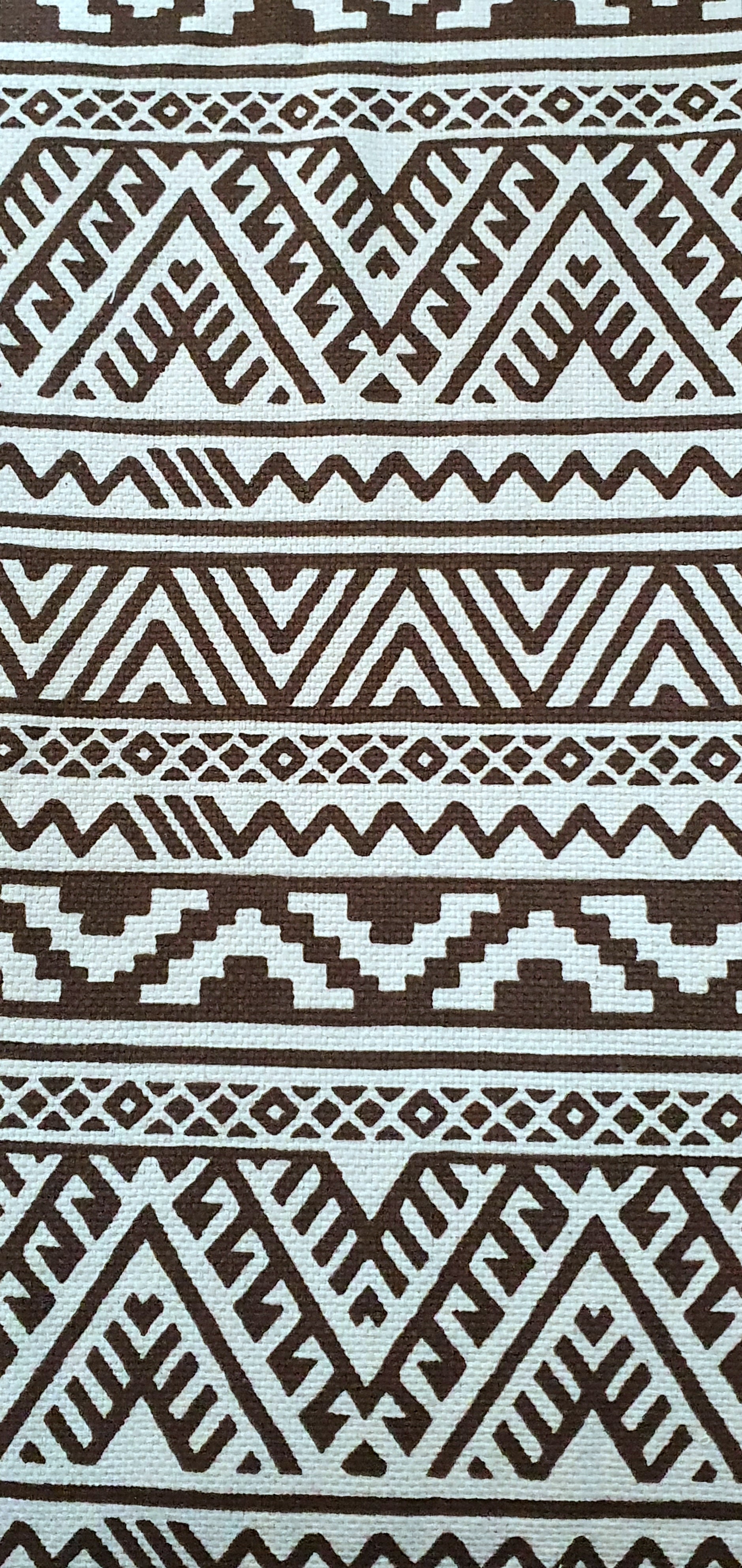 Magic Triangle Cotton Runner with Brown & White Aztec Pattern – Canggu & Co