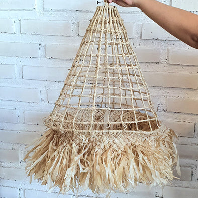 Natural Cone Grass Lamp