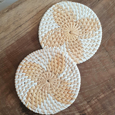 Rattan Coaster With Flower Motif