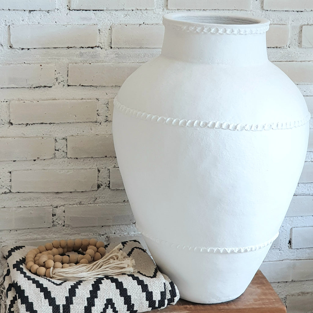 Large Pottery Vases With Chain Motif – Canggu & Co
