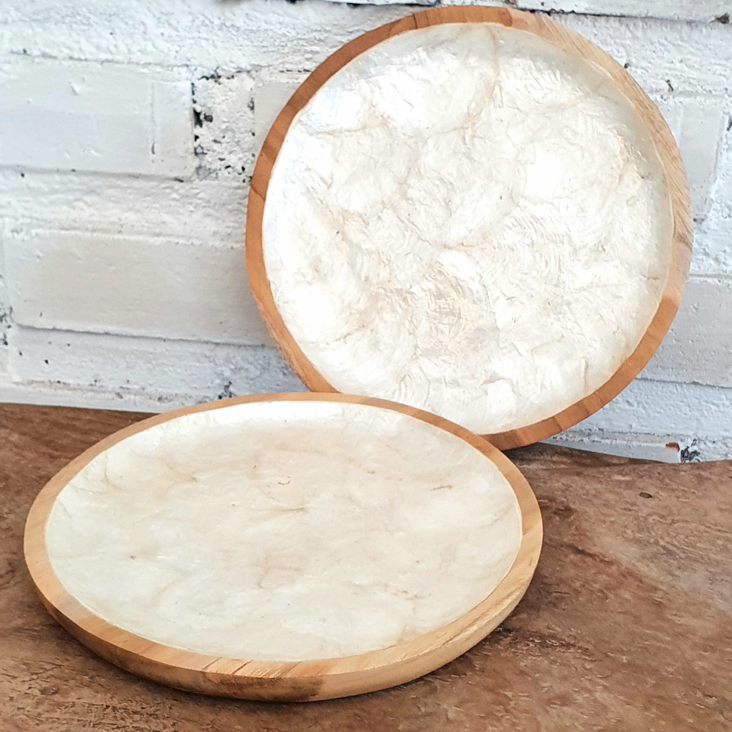 Wooden Plate with Seashell Coating β Canggu & Co