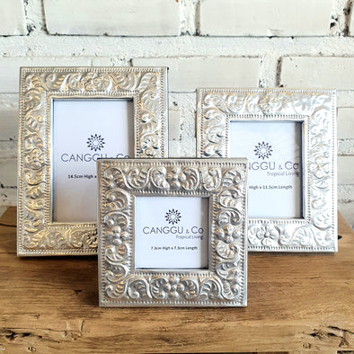 Aluminium Carved Flowers Photo Frame Set