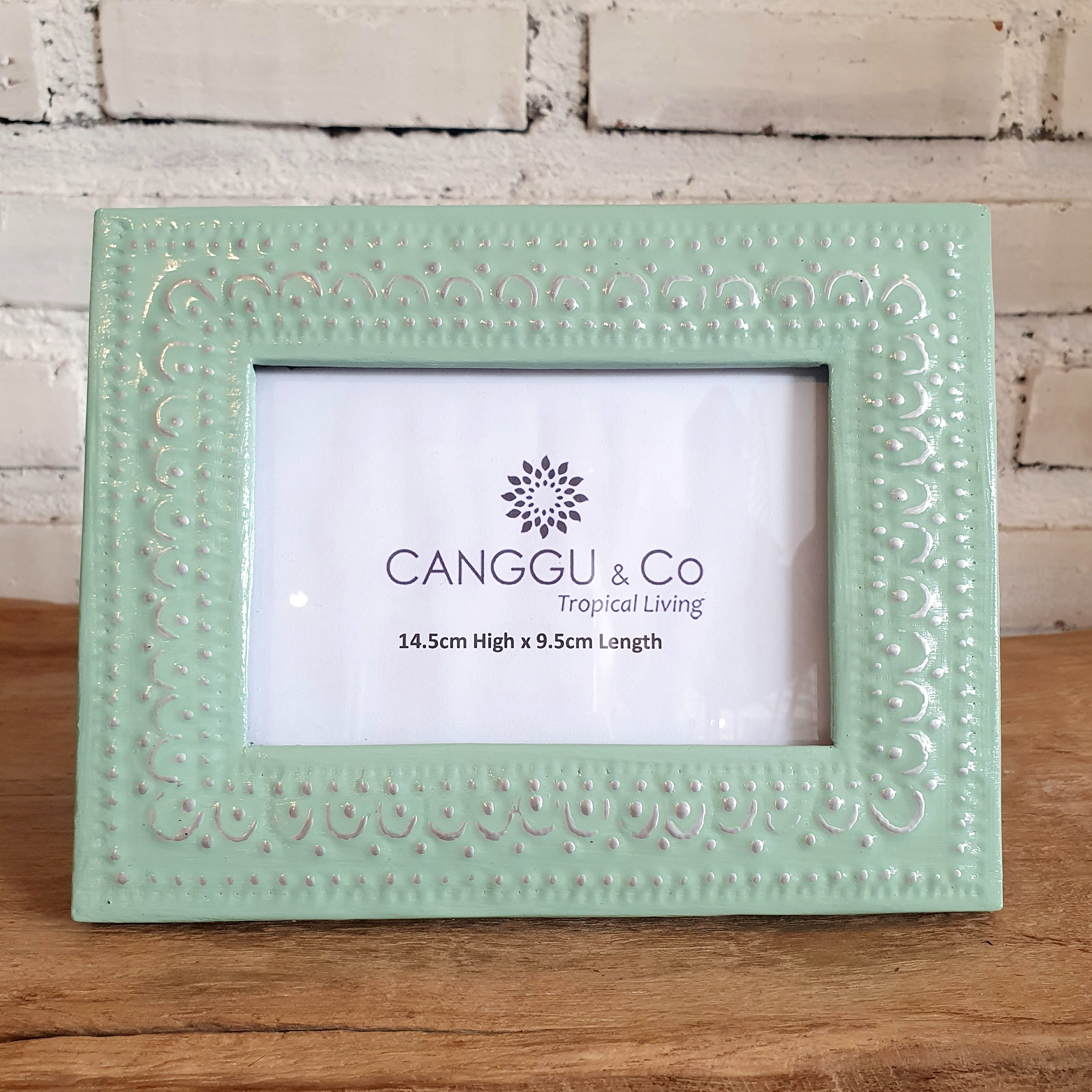 Capul Photo Frame Design Aluminium Carved Flowers2 Photo Frame Set – Canggu & Co