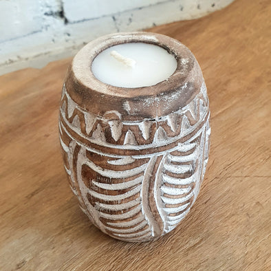 Leaves Wooden with Zigzag Carved Candles