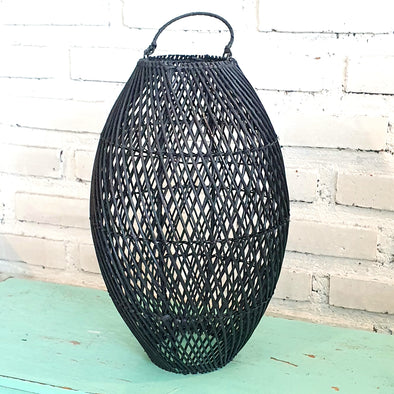 Minimalist Rattan Lamp1 (W)