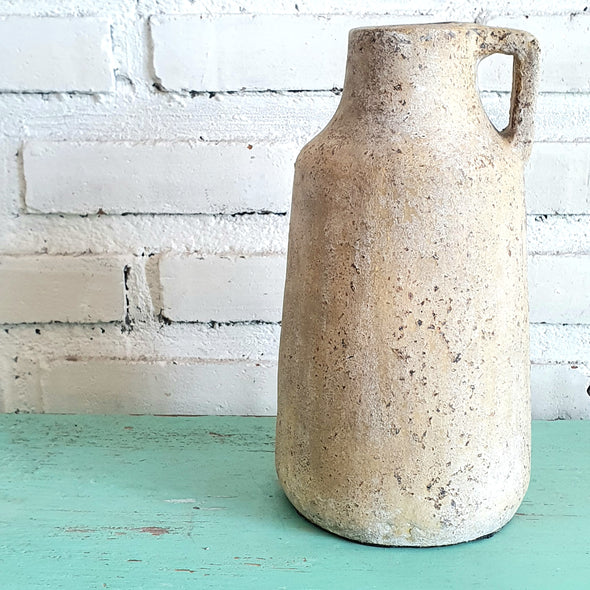 Annien Pottery With Handle