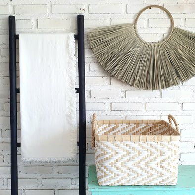 White Cotton Throw With Fringe