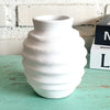 Small Bee Hive Pottery Vas