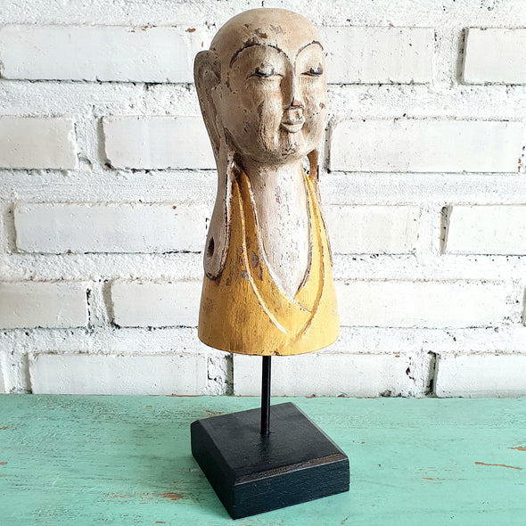 Buddha Standing