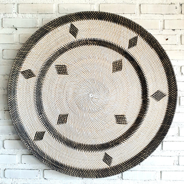 Large Round Wall Plate with Diamond Pattern