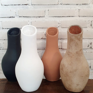 Cutting Bamboo Pottery Vases