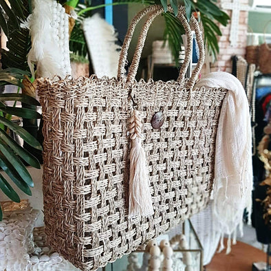 Natural Woven Water Hyacinth Bag With Coconut Shell Button - Canggu & Co