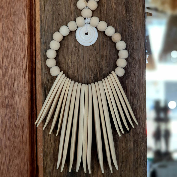 Long Wooden Bead & Leaf Necklace Decor With Shells