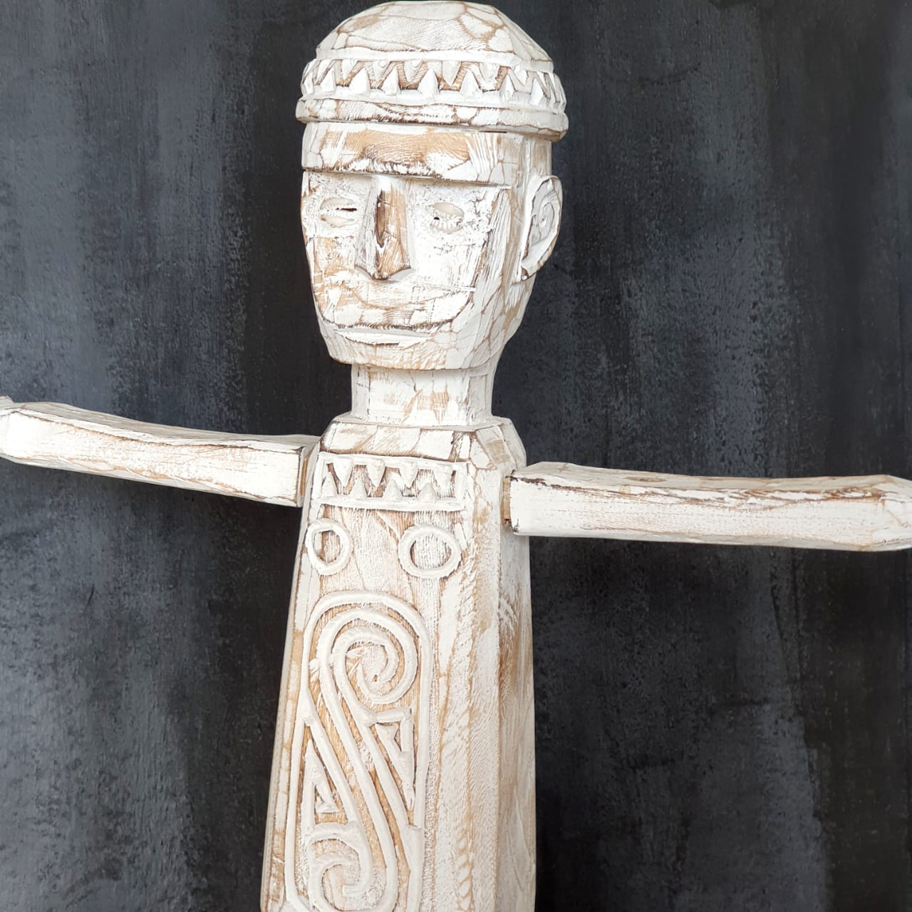 Large Tribal Wooden Standing Figures With Stand – Canggu & Co Large Tribal Wooden Standing Figures With Stand – Canggu & Co