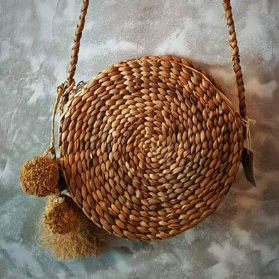 Natural Plaited Water Hyacinth Round Bag With Inner - Canggu & Co