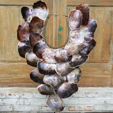 Large Sea Clam Shell Pendant Style Decor With Stand - Canggu & Co
